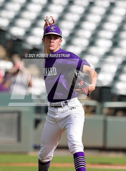 Thumbnail 2 in Kennard vs. Fayetteville (UIL 1A Final) photogallery.