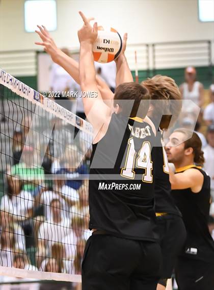 Thumbnail 3 in Cienega vs. Gilbert (AIA 5A Final) photogallery.