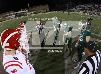 Thumbnail 2 in Mater Dei vs. De La Salle (CIF State Open Division Final) photogallery.