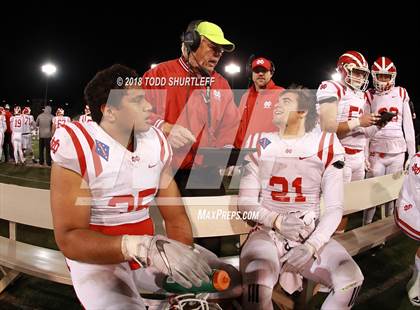 Thumbnail 1 in Mater Dei vs. De La Salle (CIF State Open Division Final) photogallery.