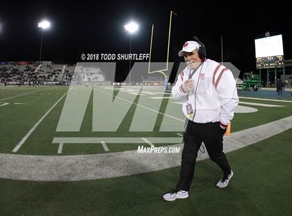 Thumbnail 2 in Mater Dei vs. De La Salle (CIF State Open Division Final) photogallery.