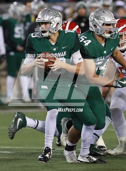 Thumbnail 1 in Mater Dei vs. De La Salle (CIF State Open Division Final) photogallery.
