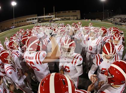 Thumbnail 1 in Mater Dei vs. De La Salle (CIF State Open Division Final) photogallery.