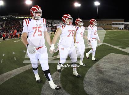 Thumbnail 1 in Mater Dei vs. De La Salle (CIF State Open Division Final) photogallery.