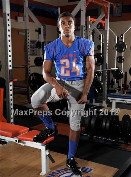 Thumbnail 2 in Bishop Gorman (Preseason Top 25 Photo Shoot)  photogallery.
