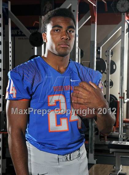 Thumbnail 3 in Bishop Gorman (Preseason Top 25 Photo Shoot)  photogallery.