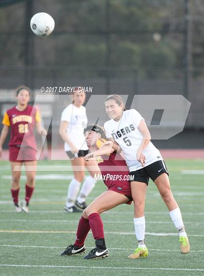 Thumbnail 1 in La Canada @ South Pasadena photogallery.