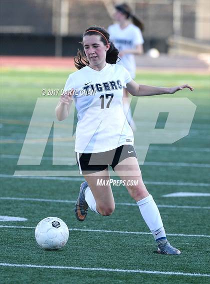 Thumbnail 3 in La Canada @ South Pasadena photogallery.