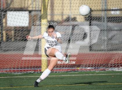 Thumbnail 3 in La Canada @ South Pasadena photogallery.