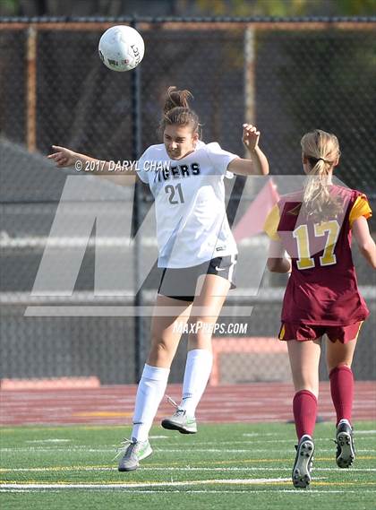 Thumbnail 3 in La Canada @ South Pasadena photogallery.