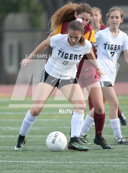 Thumbnail 1 in La Canada @ South Pasadena photogallery.