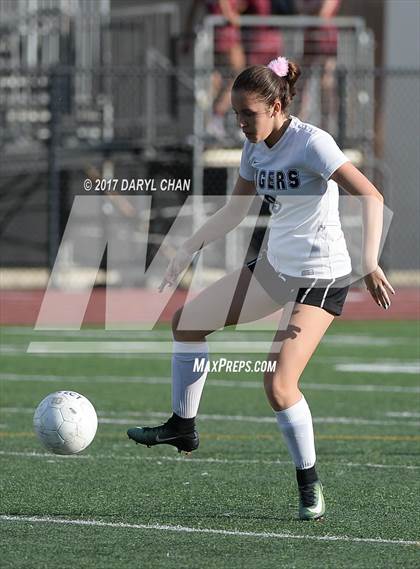 Thumbnail 1 in La Canada @ South Pasadena photogallery.