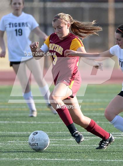 Thumbnail 1 in La Canada @ South Pasadena photogallery.