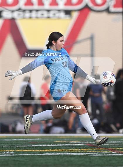 Thumbnail 3 in Woodbridge vs. Valley View (CIF-SS Division 3 RD 2) photogallery.