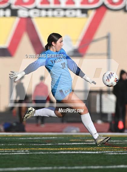 Thumbnail 2 in Woodbridge vs. Valley View (CIF-SS Division 3 RD 2) photogallery.