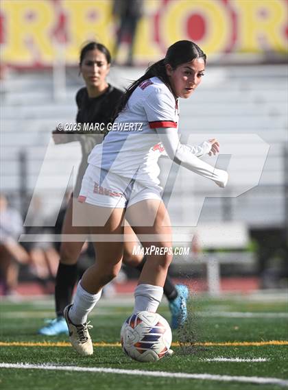 Thumbnail 1 in Woodbridge vs. Valley View (CIF-SS Division 3 RD 2) photogallery.