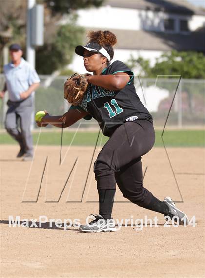Thumbnail 3 in Canyon Springs @ Burroughs photogallery.