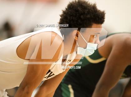 Thumbnail 2 in Saint Francis @ Moreau Catholic (Oscar Frayer Invitational) photogallery.