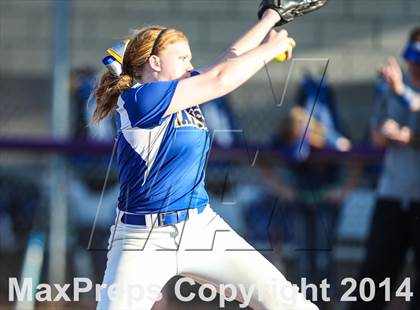 Thumbnail 2 in Sunnyvale @ Farmersville photogallery.