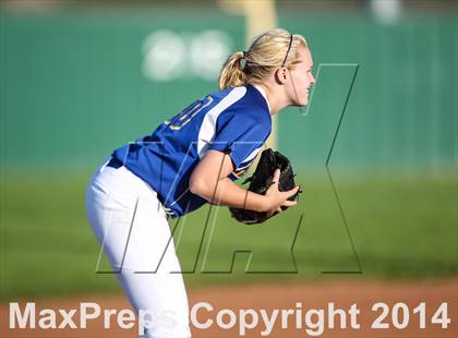 Thumbnail 2 in Sunnyvale @ Farmersville photogallery.