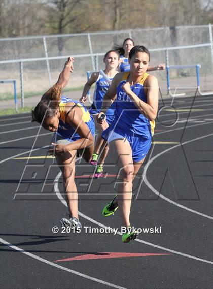 Thumbnail 3 in Ed Bourelle Invitational Track Meet photogallery.