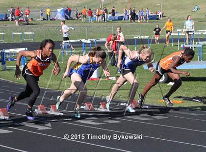 Thumbnail 3 in Ed Bourelle Invitational Track Meet photogallery.
