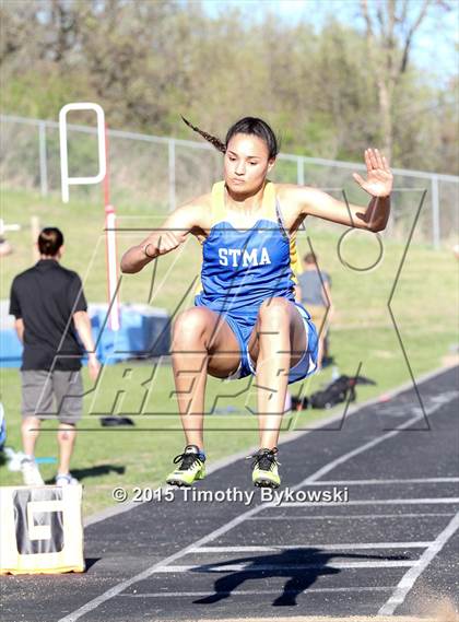 Thumbnail 1 in Ed Bourelle Invitational Track Meet photogallery.