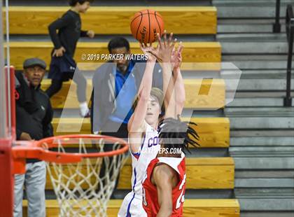 Thumbnail 1 in KIPP Booker T. Washington @ Metairie Park Country Day (Country Day Basketball Classic) photogallery.