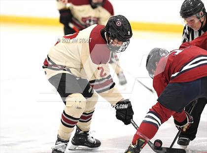 Thumbnail 1 in Loomis vs. Avon Old Farms (Avon Christmas Classic Final) photogallery.