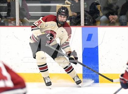 Thumbnail 2 in Loomis vs. Avon Old Farms (Avon Christmas Classic Final) photogallery.
