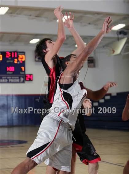 Thumbnail 2 in Fox-Canada vs. Bellarmine-Jefferson (Bell-Jeff Tournament) photogallery.