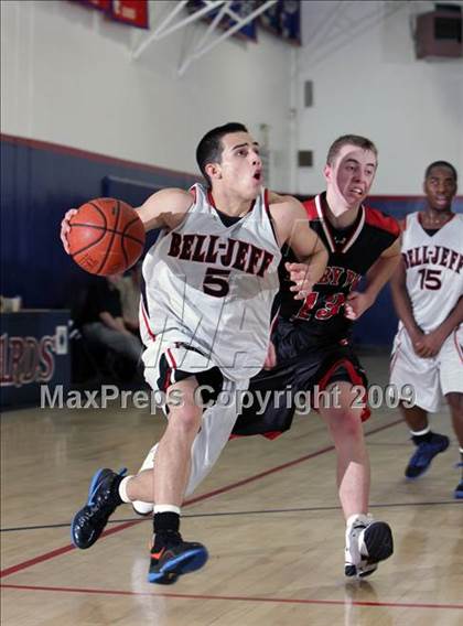 Thumbnail 1 in Fox-Canada vs. Bellarmine-Jefferson (Bell-Jeff Tournament) photogallery.