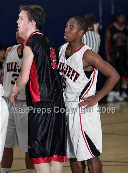 Thumbnail 3 in Fox-Canada vs. Bellarmine-Jefferson (Bell-Jeff Tournament) photogallery.
