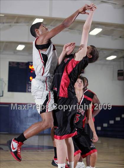 Thumbnail 3 in Fox-Canada vs. Bellarmine-Jefferson (Bell-Jeff Tournament) photogallery.