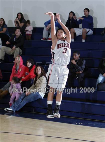 Thumbnail 1 in Fox-Canada vs. Bellarmine-Jefferson (Bell-Jeff Tournament) photogallery.