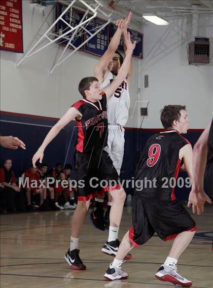 Thumbnail 2 in Fox-Canada vs. Bellarmine-Jefferson (Bell-Jeff Tournament) photogallery.