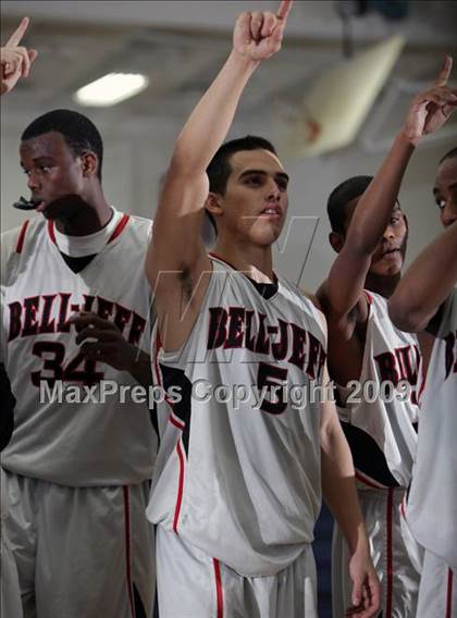 Thumbnail 1 in Fox-Canada vs. Bellarmine-Jefferson (Bell-Jeff Tournament) photogallery.