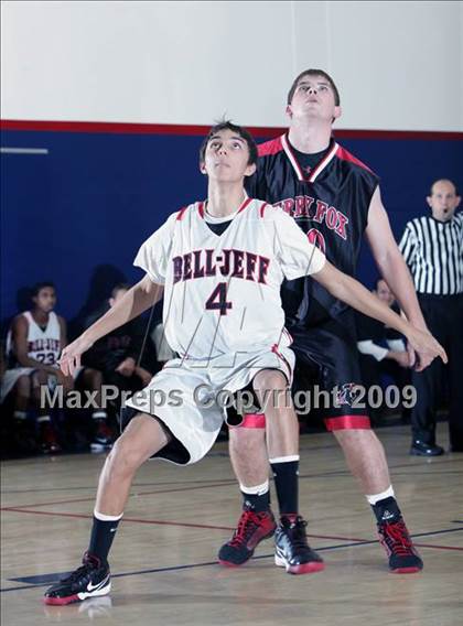 Thumbnail 3 in Fox-Canada vs. Bellarmine-Jefferson (Bell-Jeff Tournament) photogallery.