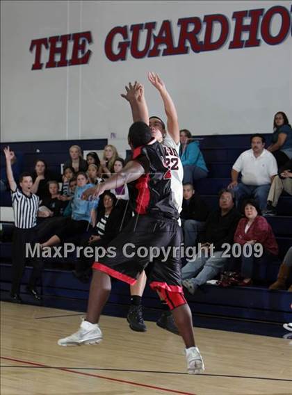 Thumbnail 2 in Fox-Canada vs. Bellarmine-Jefferson (Bell-Jeff Tournament) photogallery.