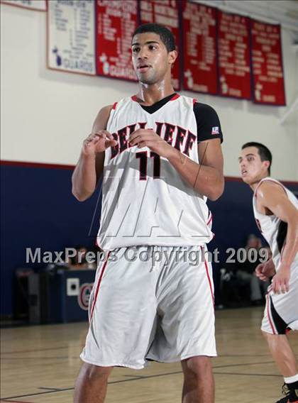 Thumbnail 1 in Fox-Canada vs. Bellarmine-Jefferson (Bell-Jeff Tournament) photogallery.