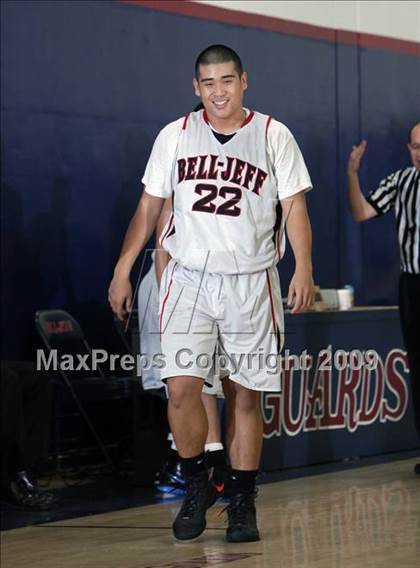 Thumbnail 3 in Fox-Canada vs. Bellarmine-Jefferson (Bell-Jeff Tournament) photogallery.