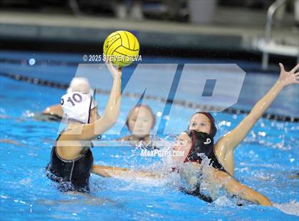 Thumbnail 1 in Bishop's vs. Carlsbad (CIF SDS Open Division Final) photogallery.