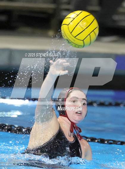 Thumbnail 2 in Bishop's vs. Carlsbad (CIF SDS Open Division Final) photogallery.