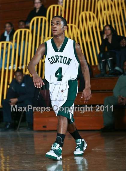 Thumbnail 2 in Cardinal Spellman vs Gorton (Section One Super Saturday) photogallery.