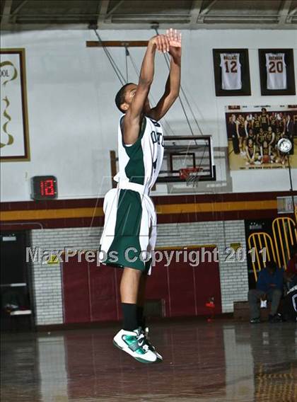 Thumbnail 1 in Cardinal Spellman vs Gorton (Section One Super Saturday) photogallery.
