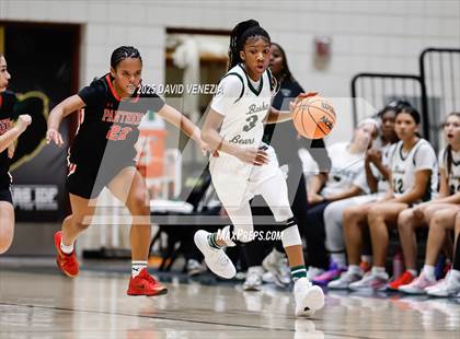 Thumbnail 1 in TMI-Episcopal @ Basha photogallery.