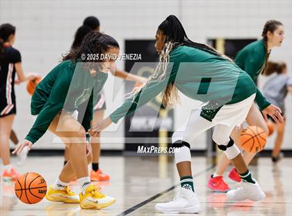 Thumbnail 1 in TMI-Episcopal @ Basha photogallery.