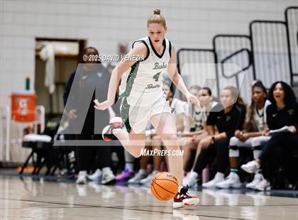 Thumbnail 3 in TMI-Episcopal @ Basha photogallery.