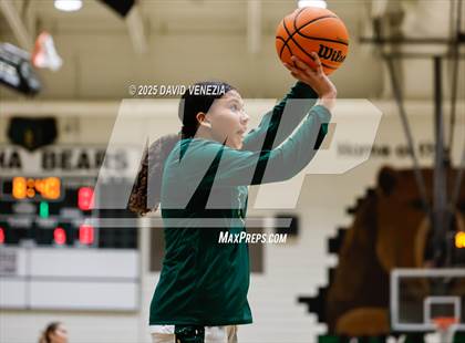 Thumbnail 3 in TMI-Episcopal @ Basha photogallery.