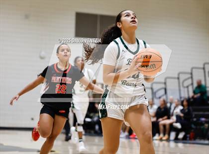 Thumbnail 1 in TMI-Episcopal @ Basha photogallery.